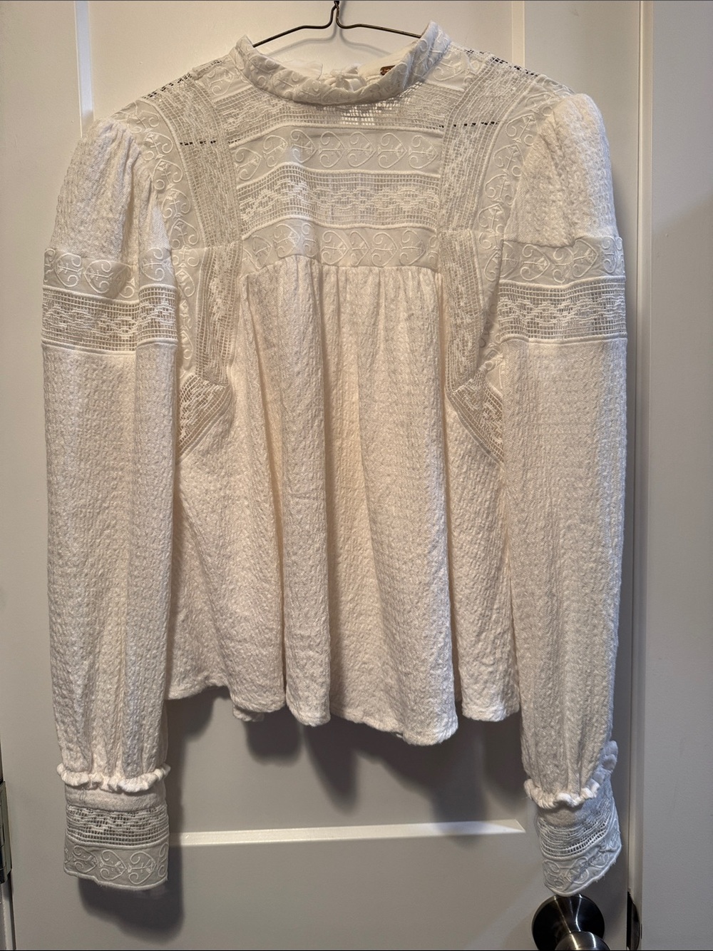 Free People Women's It Take Two Ivory Lace Yoke Long-Sleeve Blouse size XS